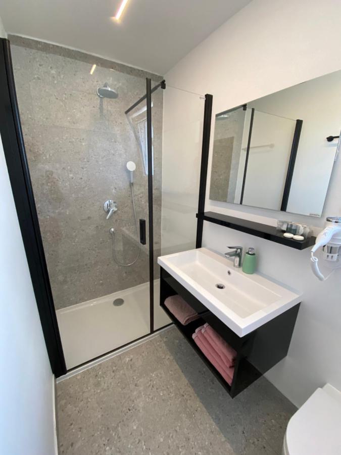 Apartmani Kumenat Biograd Na Moru Exterior photo