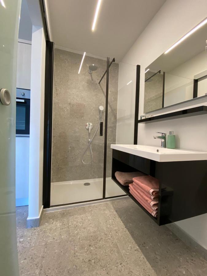 Apartmani Kumenat Biograd Na Moru Exterior photo