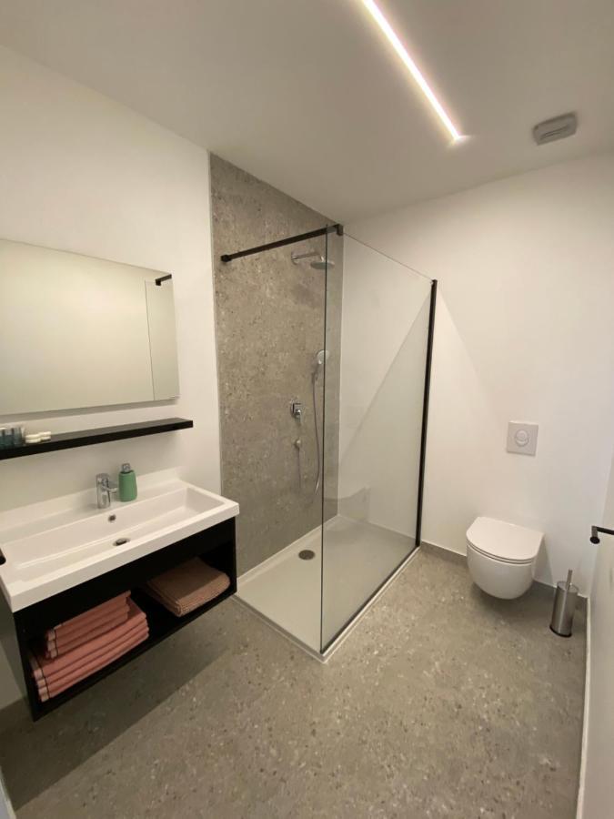 Apartmani Kumenat Biograd Na Moru Exterior photo